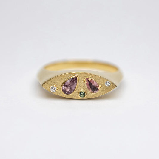 Protea Pink Sapphire with diamonds ring - Yellow gold